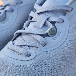 Lululemon Athletica Women's Chargefeel Workout Low 2 Running Shoes Size 7.5